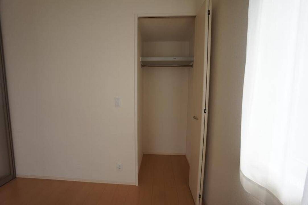 収納　クローゼット