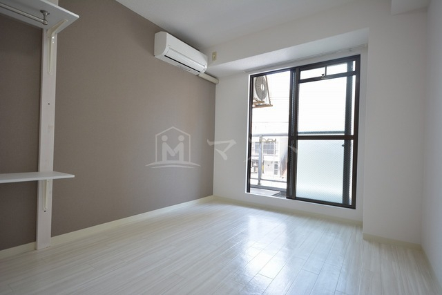 居室・リビング　別部屋参考写真