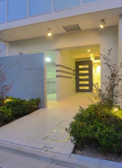 エントランス　エントランス