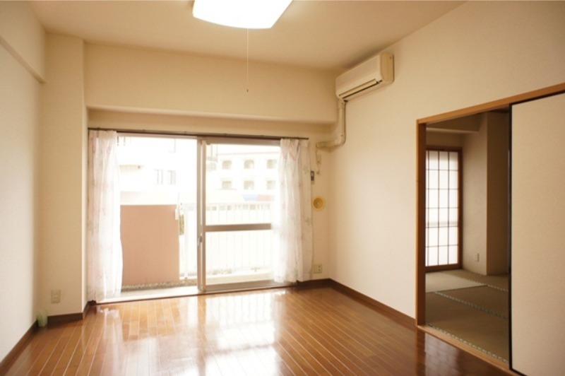 居室・リビング　図面と現状に相違がある場合には現状を優先．．．