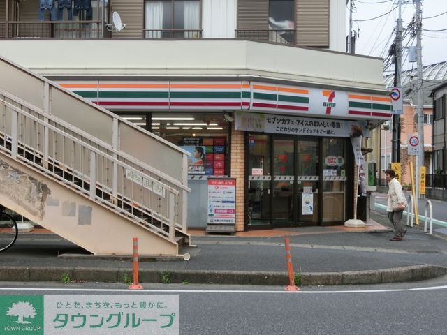 コンビニ　セブンイレブン船橋湊町店（コンビニ）まで380m