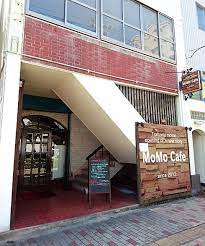 飲食店　カフェMOMO（飲食店）まで365m