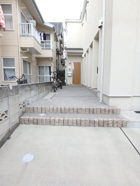 エントランス　NULL