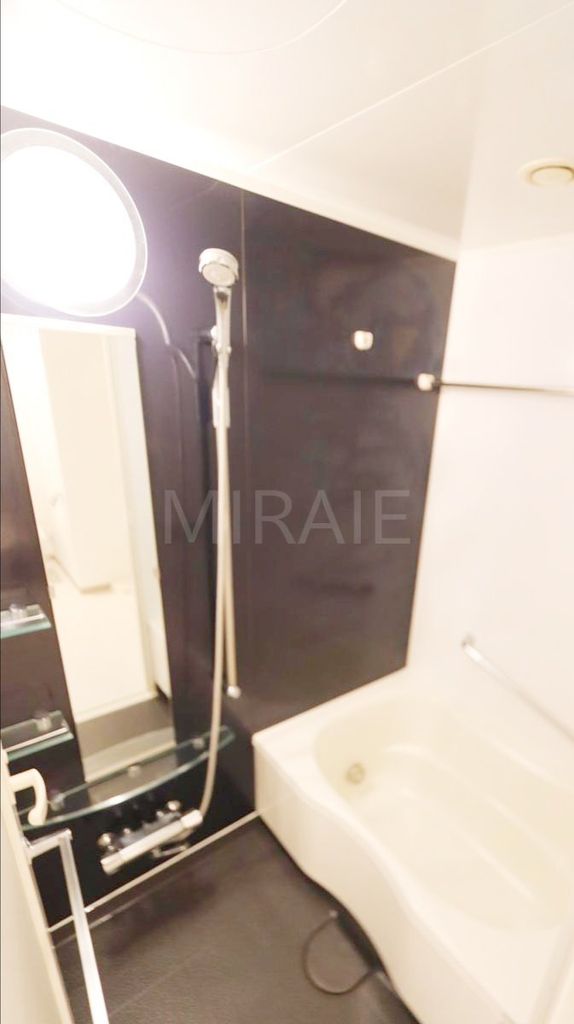 バス・シャワールーム　バス