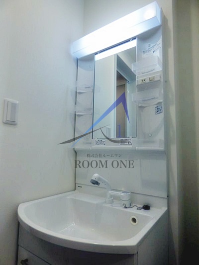 洗面設備　洗面台です。