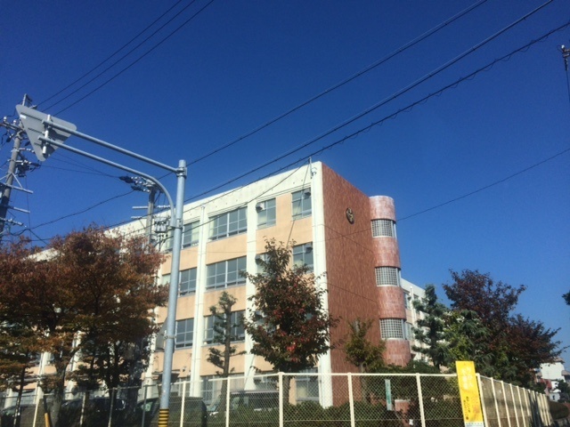 中学校　名古屋市立南陽東中学校（中学校）まで1437m