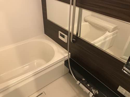 バス・シャワールーム　洋室