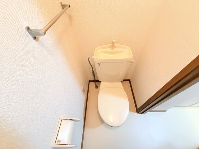 その他設備　エアコン（リビング）