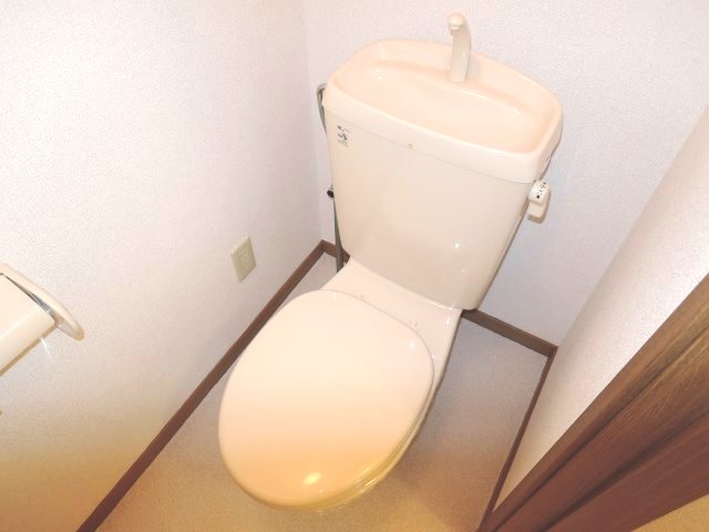 トイレ　トイレ