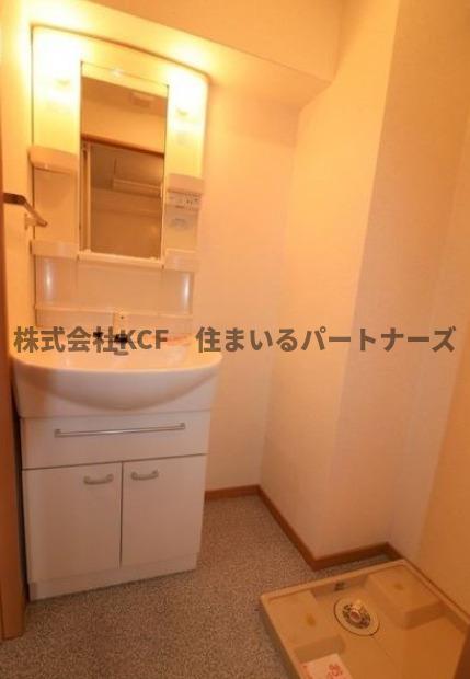 洗面設備　広い洗面スペース