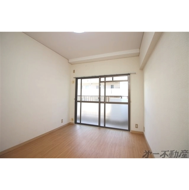 居室・リビング　洋室