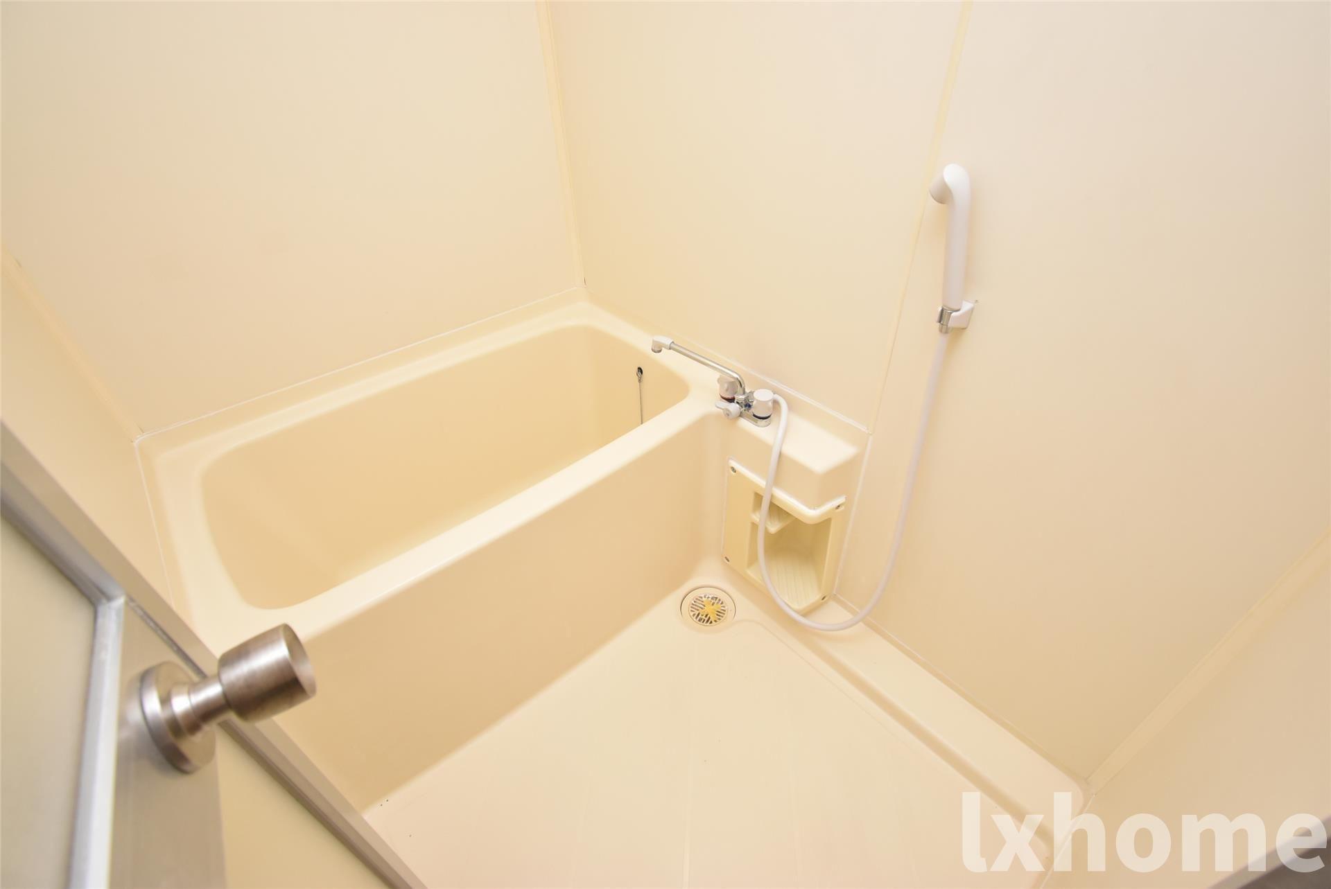 バス・シャワールーム　日々の暮らしに欠かせないお風呂です