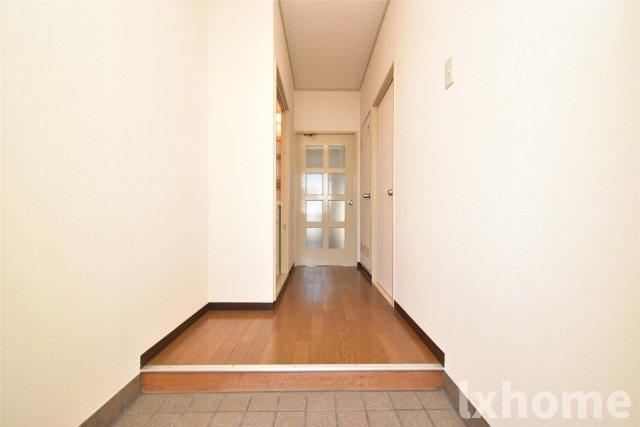 玄関　明るい玄関です