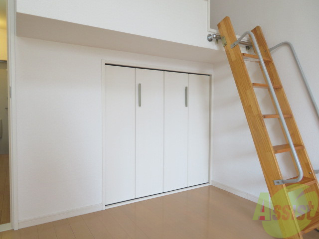 収納　クローゼット。荷物がたくさんあっても問題ないですね。