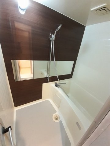 バス・シャワールーム　きれいなお風呂です♪