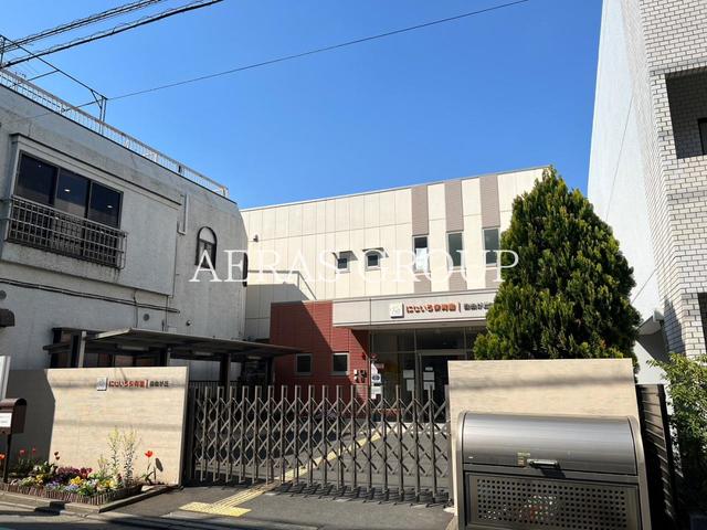 幼稚園・保育園　にじいろ保育園自由が丘（幼稚園・保育園）まで62m