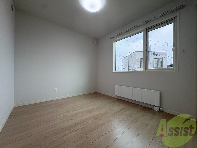 その他部屋・スペース　寝室です。部屋をどう使うかはあなた次第です！