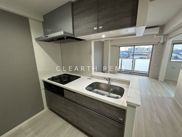 キッチン　同タイプ別住戸写真となります。現況と異なる場合がございます。