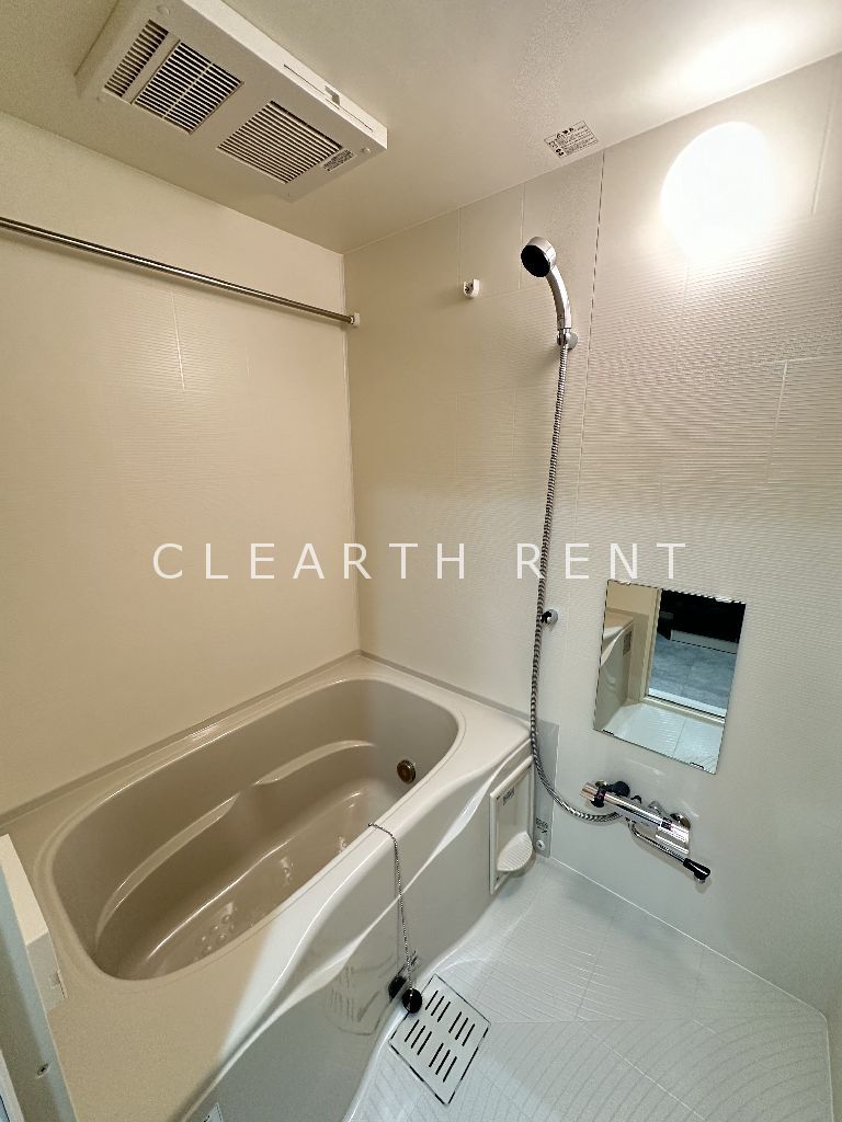 バス・シャワールーム　同タイプ別住戸写真となります。現況と異なる場合がございます。