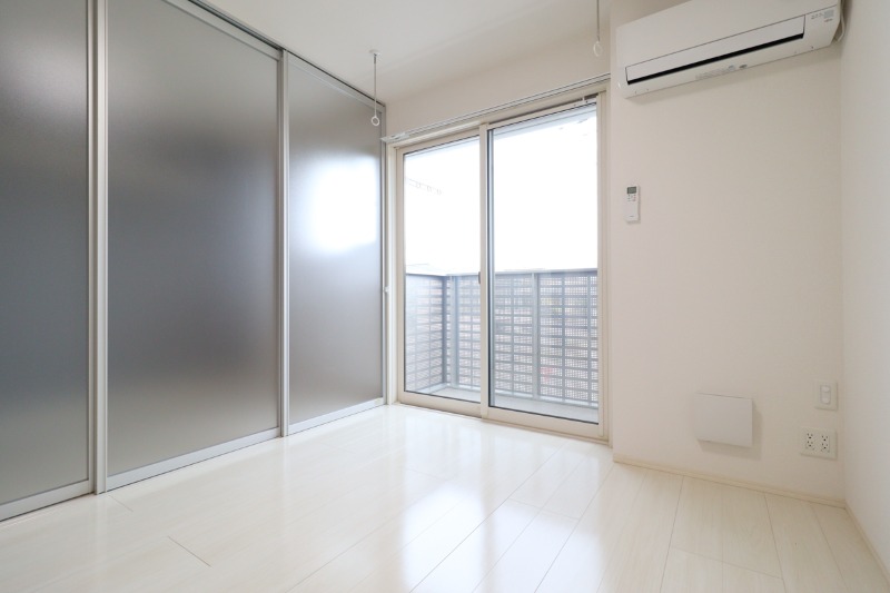 居室・リビング　図面と現状に相違がある場合には現状を優先