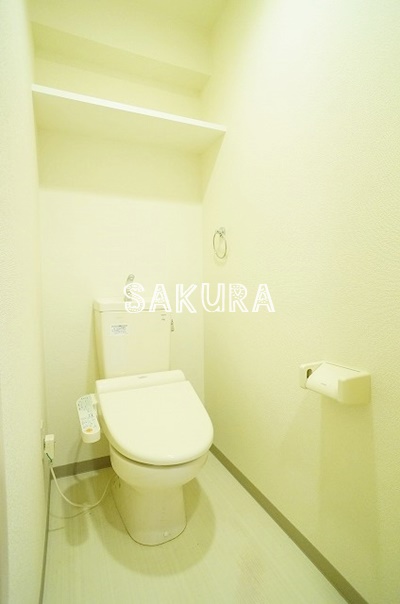 トイレ　嬉しい温水洗浄便座♪