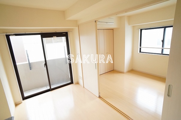 居室・リビング　開放感のあるゆったりとしたお部屋です♪