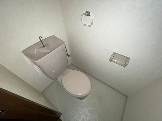 トイレ　※別部屋の写真です