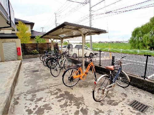 その他共有部分　駐輪場完備