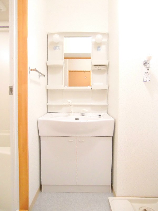 洗面設備　※他部屋参照