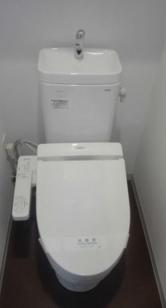 トイレ　※別部屋参考写真