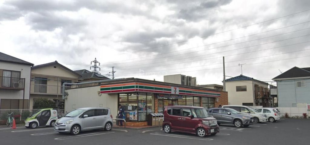 コンビニ　セブン-イレブン 松戸大金平２丁目店（コンビニ）まで130m