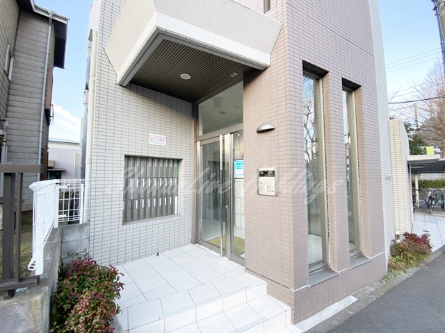 エントランス　毎日通るエントランス♪