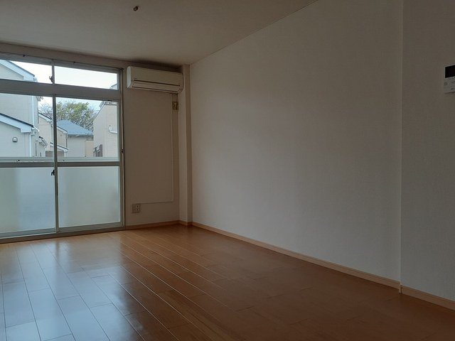 居室・リビング　ゆったりとした居間です