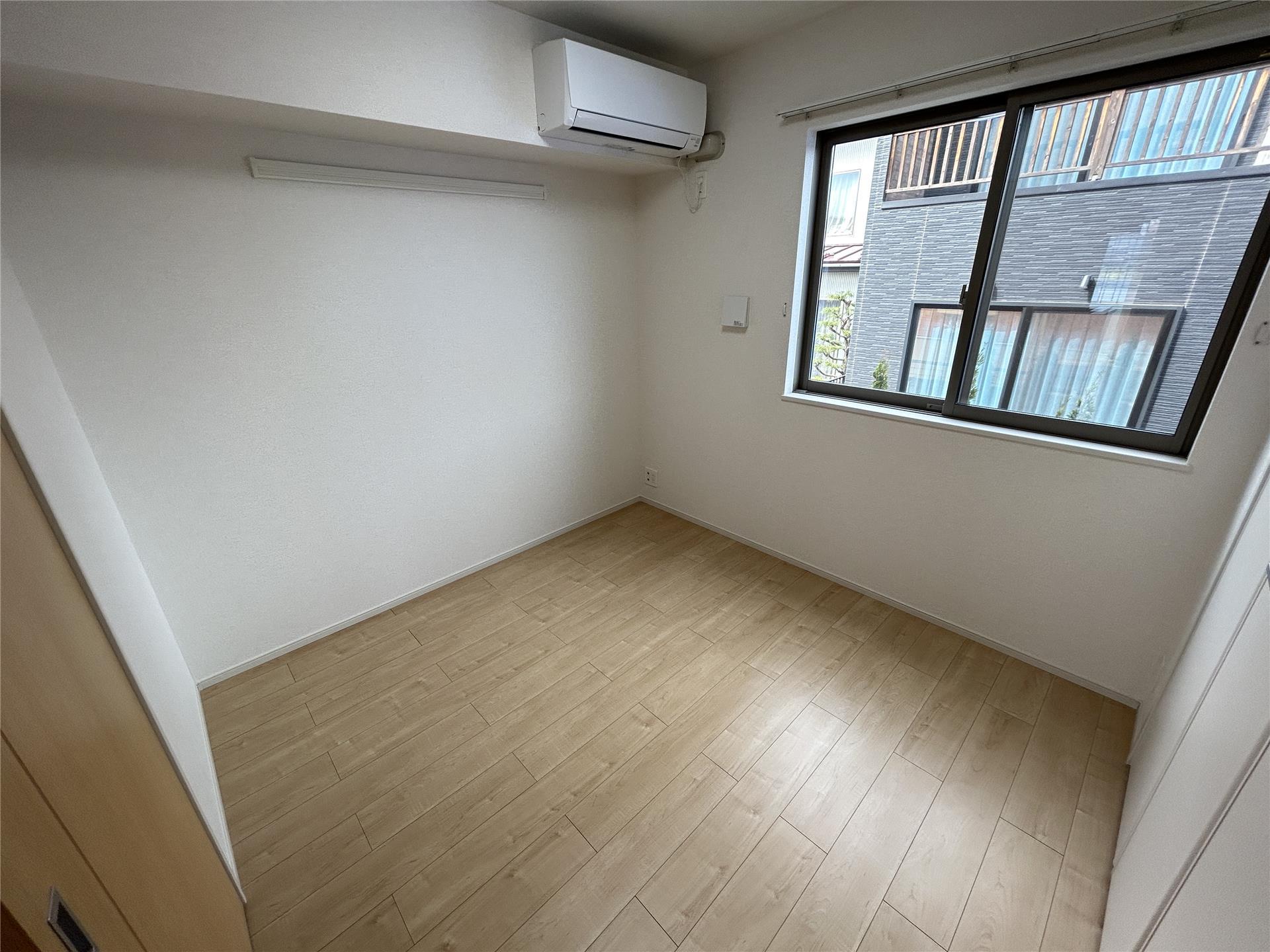 居室・リビング　洋室