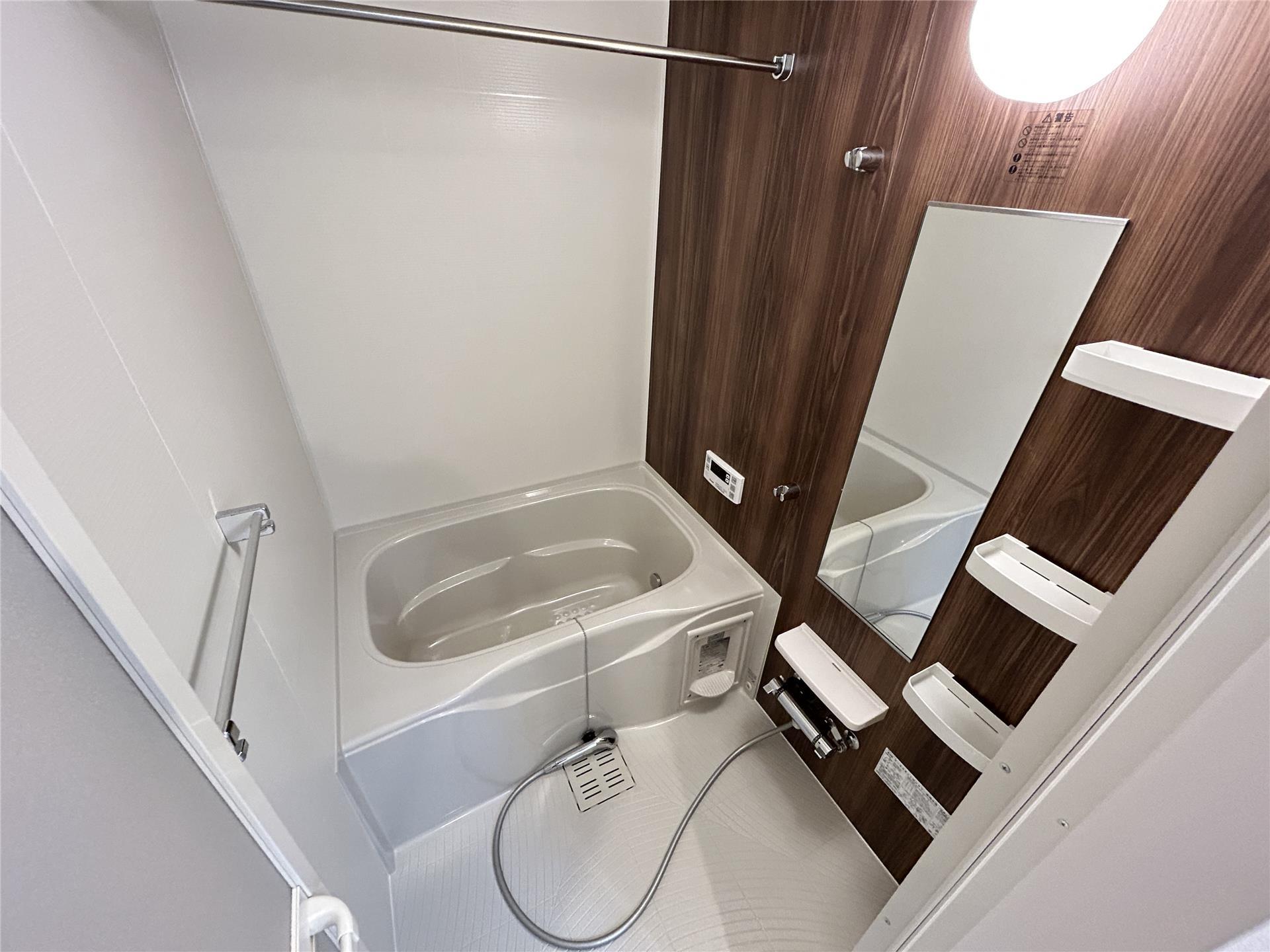 バス・シャワールーム　浴室