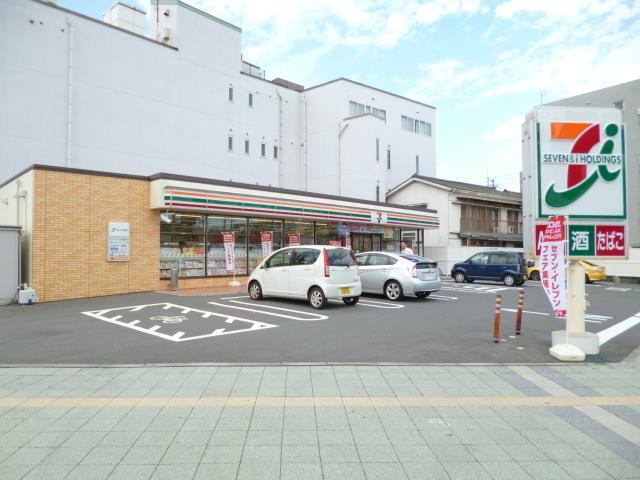 コンビニ　セブンイレブン（コンビニ）まで433m