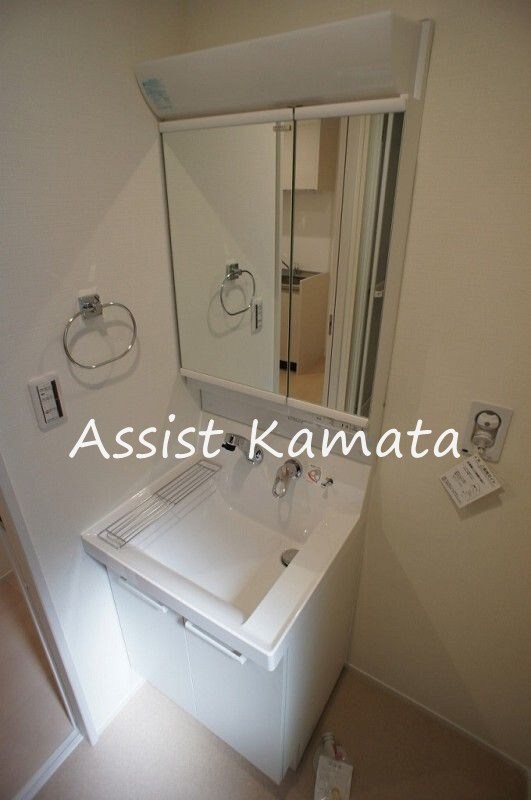 洗面設備　写真は同タイプの別号室です