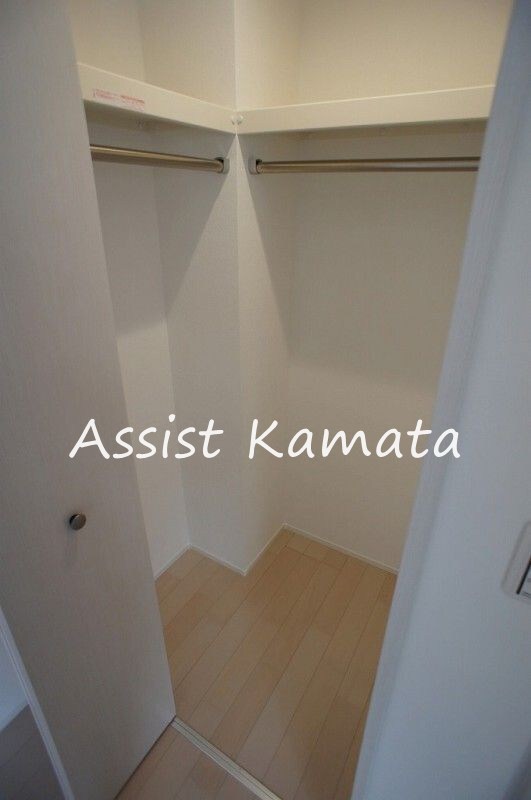 収納　写真は同タイプの別号室です