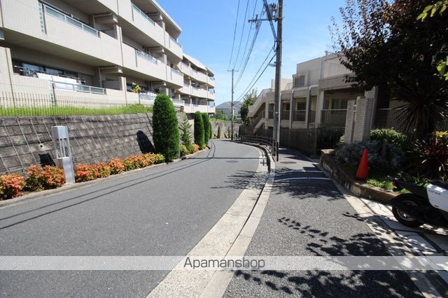 その他　前面道路（その他）まで0m