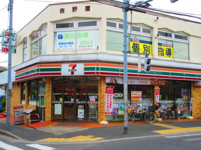 コンビニ　セブンイレブン 江戸川南篠崎2丁目店（コンビニ）まで405m