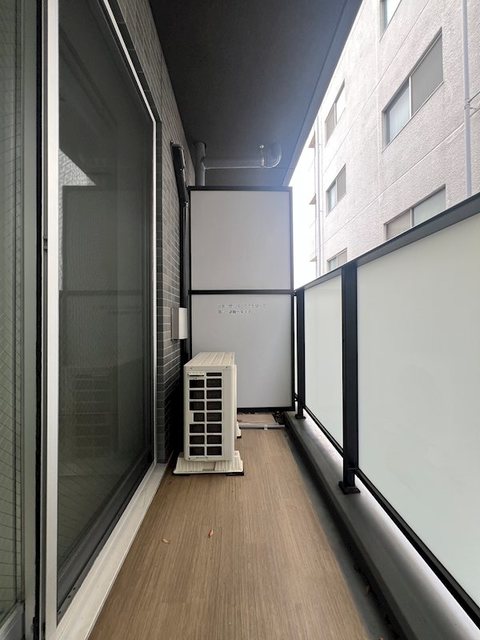 バルコニー　バルコニーあります