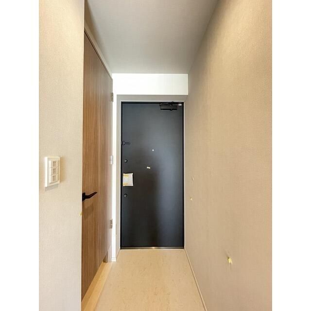 玄関　収納もある玄関です