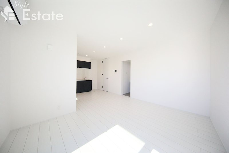 居室・リビング　同仕様内装