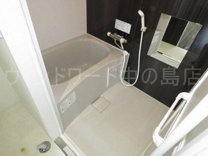 バス・シャワールーム　詳細は、ウィンドワード中の島店までご相談下さい。