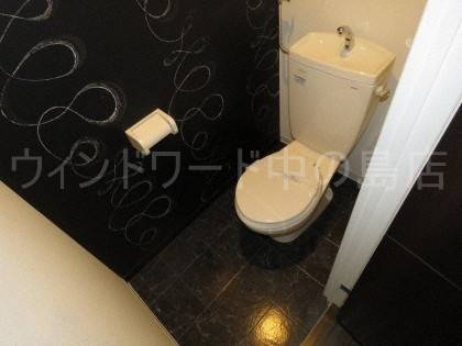 トイレ　詳細は、ウィンドワード中の島店までご相談下さい。