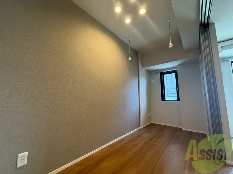 その他部屋・スペース　寝室は４．６帖の洋室です。セミダブルサイズは置けます。