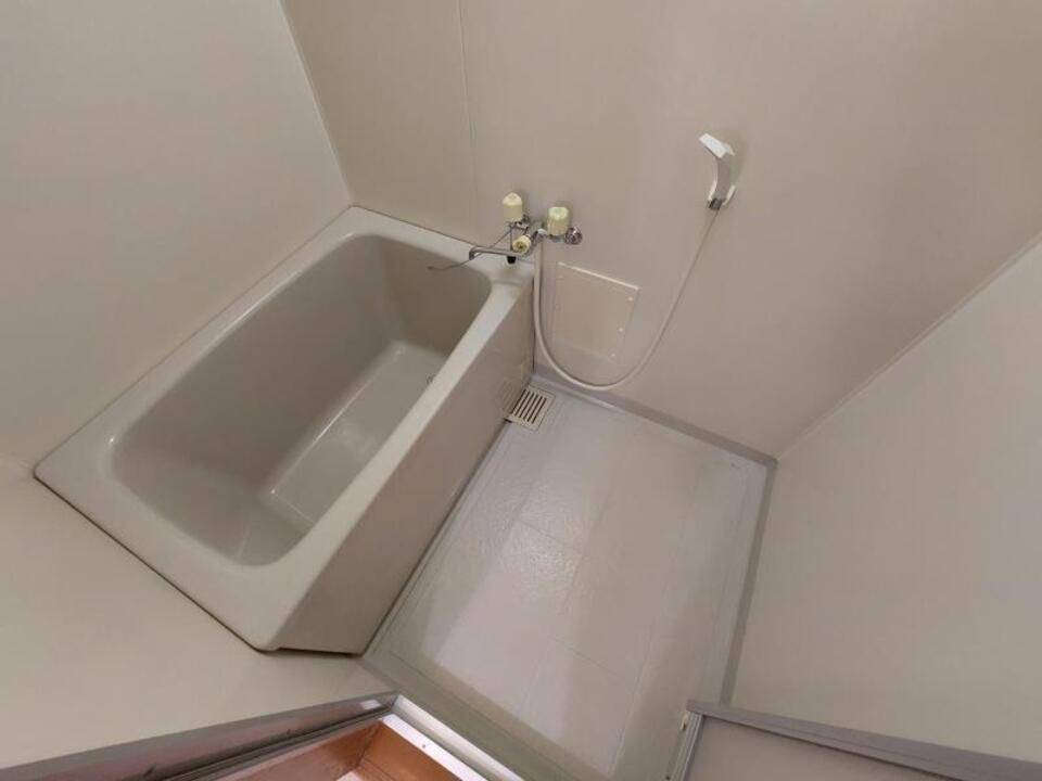 バス・シャワールーム　浴室