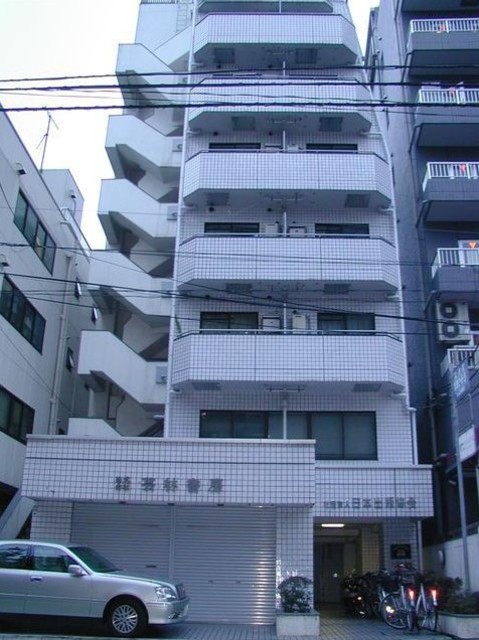 建物外観　外観タイル張り