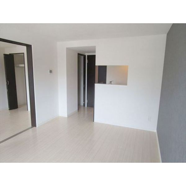 居室・リビング　☆10.4帖リビングですよ♪