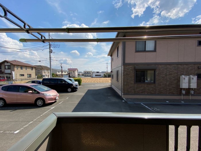 バルコニー　反転タイプの部屋の写真です